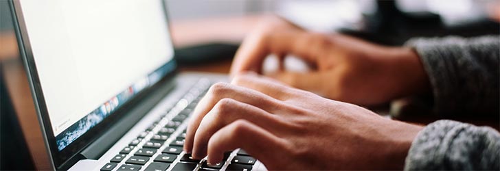 Usenet Newsreaders for Accessing Newsgroups